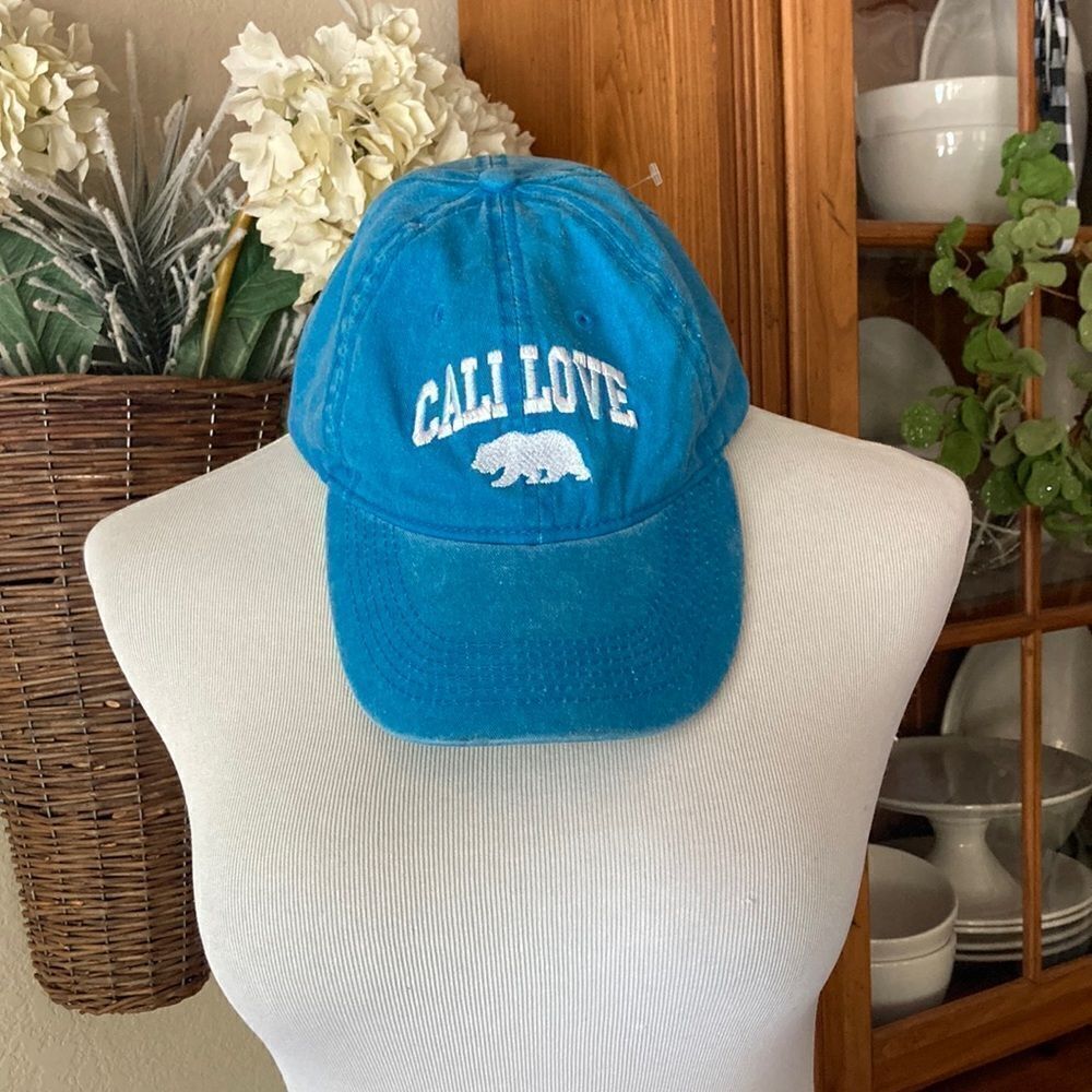 Cali Love ❤️ Turquoise One Size Fits All Distressed Wash look Cap